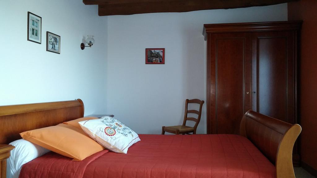 Maison De La Croix Galliot Bed and Breakfast Cherrueix Esterno foto