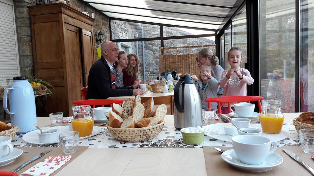 Maison De La Croix Galliot Bed and Breakfast Cherrueix Esterno foto