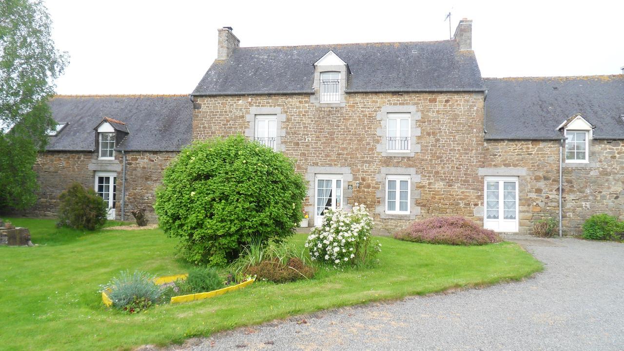 Maison De La Croix Galliot Bed and Breakfast Cherrueix Esterno foto